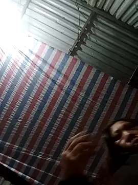 Snapshot of bella-la chatting on November 29, 10:51 am bella-la online show from November 29, 10:51 am