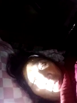 Snapshot of bella-la chatting on December 2, 9:32 pm bella-la online show from December 2, 9:32 pm