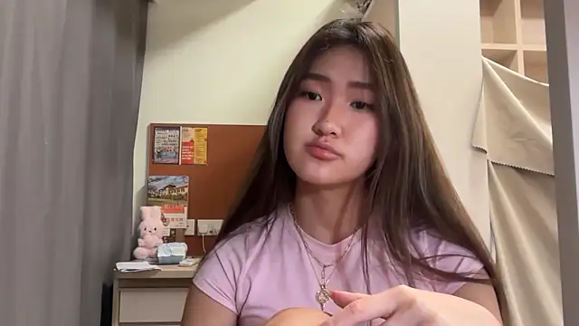 AlishaCheng online show from December 19, 12:34 pm