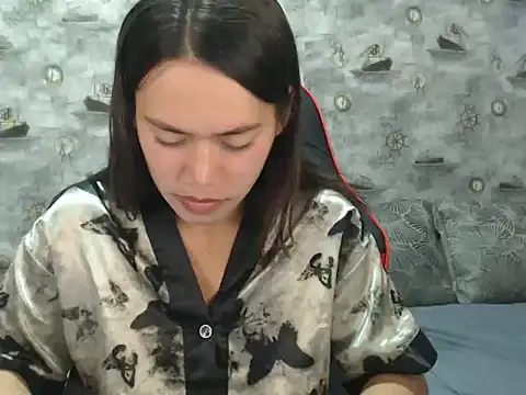 Snapshot of Femme_Hera chatting on November 12, 11:36 pm Femme Hera online show from November 12, 11:36 pm