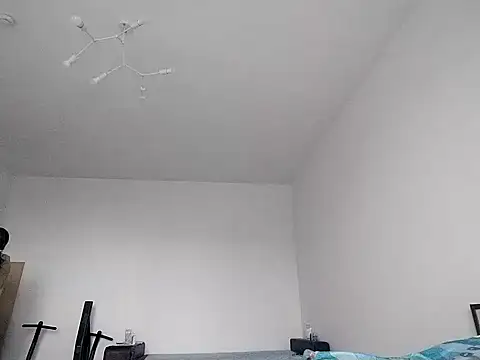 Snapshot of Anneta280671 chatting on November 6, 8:37 am Anneta280671 online show from November 6, 8:37 am