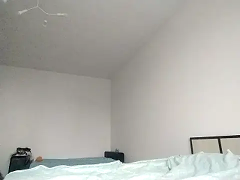 Snapshot of Anneta280671 chatting on December 16, 8:41 am Anneta280671 online show from December 16, 8:41 am