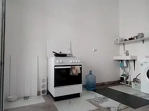 Snapshot of Anneta280671 chatting on February 12, 9:48 am Anneta280671 online show from February 12, 9:48 am