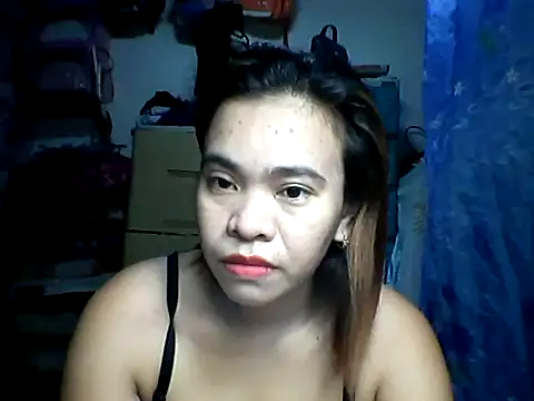 Snapshot of Honeyjean_30 chatting on October 29, 4:26 am Honeyjean 30 online show from October 29, 4:26 am