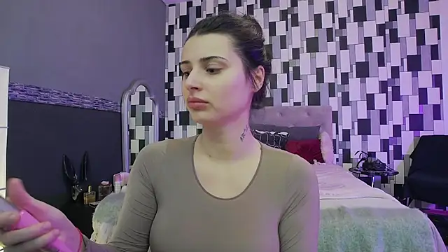 Snapshot of venusinylons chatting on November 9, 10:24 am venusinylons online show from November 9, 10:24 am