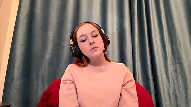 Snapshot of HOTBellakle chatting on October 29, 2:19 pm HOTBellakle online show from October 29, 2:19 pm