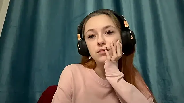 Snapshot of HOTBellakle chatting on November 16, 3:06 pm HOTBellakle online show from November 16, 3:06 pm