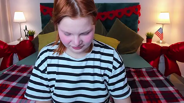 babyyullii online show from February 17, 5:37 am