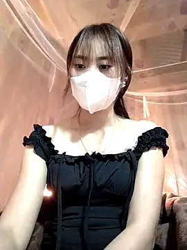 Em xinh01 online show from March 6, 5:26 am