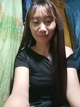 Snapshot of Linh_sexy98 chatting on May 19, 3:24 am Linh sexy98 online show from May 19, 3:24 am