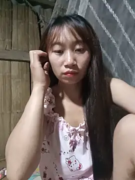 Snapshot of Linh_sexy98 chatting on May 23, 2:43 pm Linh sexy98 online show from May 23, 2:43 pm