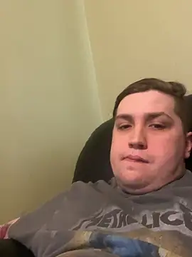 Snapshot of ryanbig chatting on February 17, 2:13 pm ryanbig online show from February 17, 2:13 pm