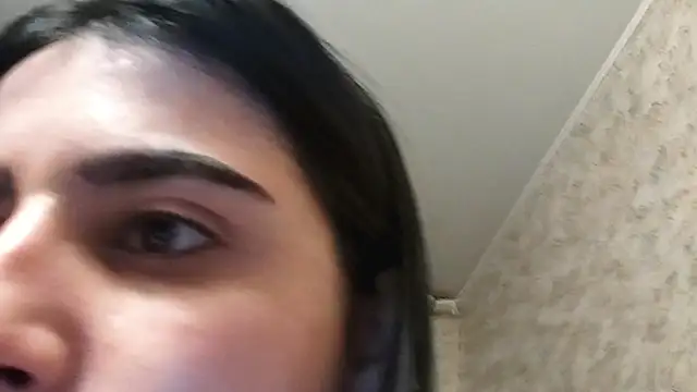 Snapshot of Lina_rix chatting on October 29, 1:35 pm Lina rix online show from October 29, 1:35 pm