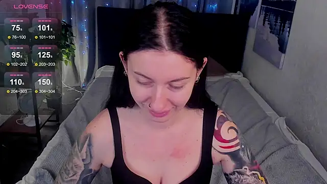 Snapshot of Lilit_Palmer chatting on October 28, 6:39 am Lilit Palmer online show from October 28, 6:39 am