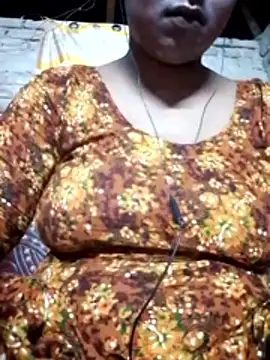 Snapshot of Liza0103 chatting on November 1, 3:14 pm Liza0103 online show from November 1, 3:14 pm