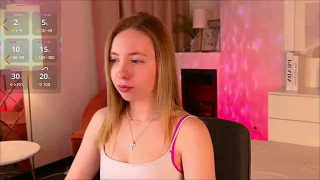 Snapshot of Nora_Miller chatting on February 16, 1:40 pm Nora Miller online show from February 16, 1:40 pm