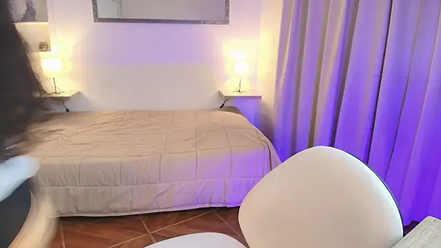 Snapshot of elli_snow1 chatting on November 29, 8:34 pm elli snow1 online show from November 29, 8:34 pm