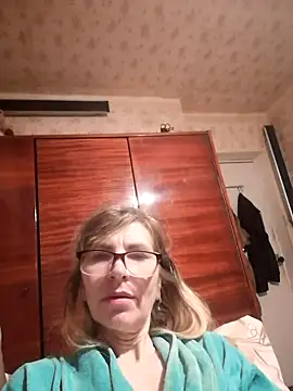 Georgette466 online show from March 7, 4:20 am