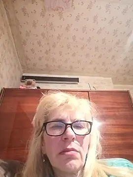 Snapshot of Georgette466 chatting on May 2, 4:23 pm Georgette466 online show from May 2, 4:23 pm