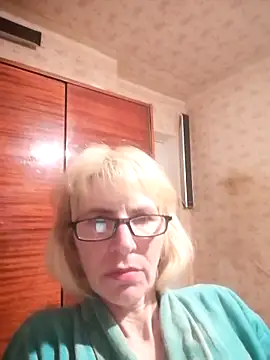 Snapshot of Georgette466 chatting on May 17, 5:42 pm Georgette466 online show from May 17, 5:42 pm