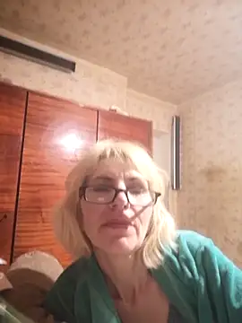 Snapshot of Georgette466 chatting on May 18, 8:47 pm Georgette466 online show from May 18, 8:47 pm