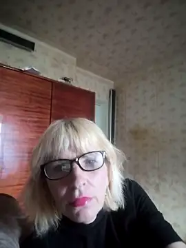 Snapshot of Georgette466 chatting on June 16, 2:19 pm Georgette466 online show from June 16, 2:19 pm