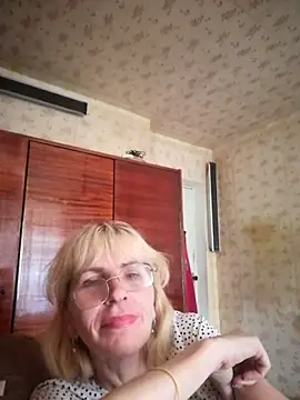Snapshot of Georgette466 chatting on July 6, 3:03 pm Georgette466 online show from July 6, 3:03 pm