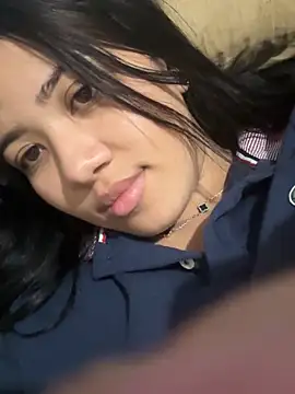 Snapshot of morenahhwy chatting on November 25, 2:22 am morenahhwy online show from November 25, 2:22 am