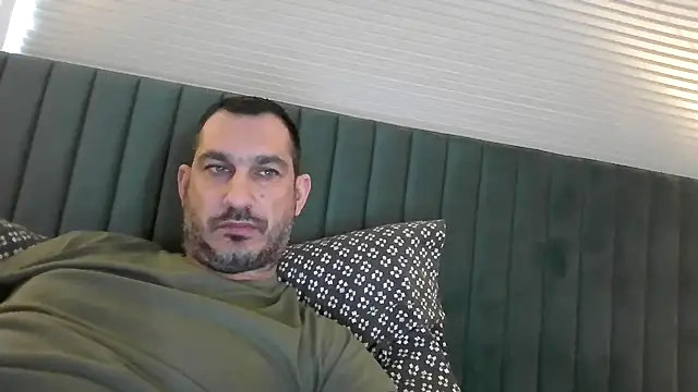 Snapshot of ckraiders84 chatting on February 22, 7:01 pm ckraiders84 online show from February 22, 7:01 pm