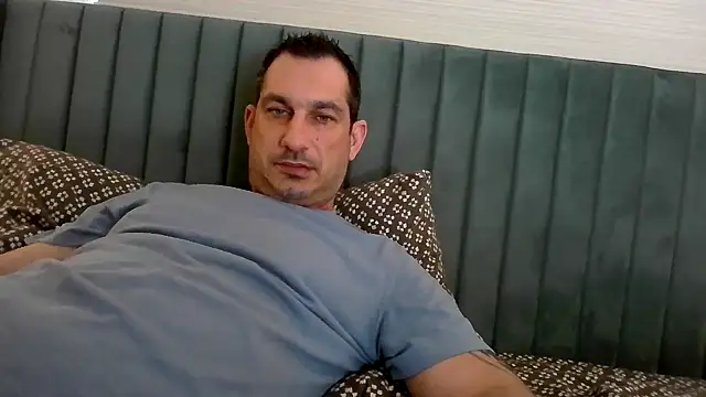 Snapshot of ckraiders84 chatting on March 9, 9:52 pm ckraiders84 online show from March 9, 9:52 pm