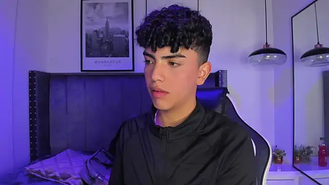 Snapshot of Niick_Twiink chatting on November 5, 8:20 pm Niick Twiink online show from November 5, 8:20 pm