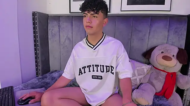 Snapshot of Niick_Twiink chatting on November 17, 7:30 pm Niick Twiink online show from November 17, 7:30 pm