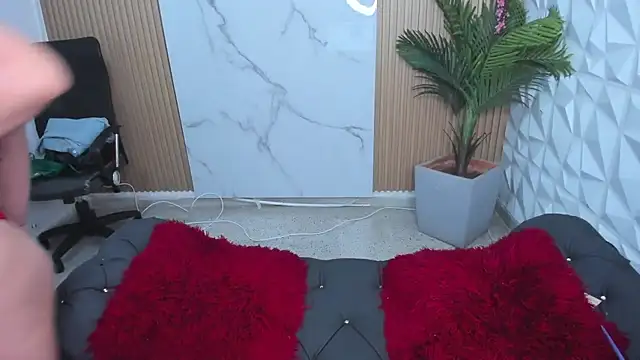 Snapshot of Samantharoseee_ chatting on November 27, 2:46 am Samantharoseee online show from November 27, 2:46 am