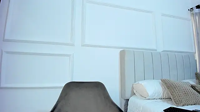 Snapshot of ada_belucci chatting on November 29, 7:39 pm ada belucci online show from November 29, 7:39 pm