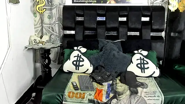 Snapshot of Latin_Duo13 chatting on November 23, 7:57 pm Latin Duo13 online show from November 23, 7:57 pm