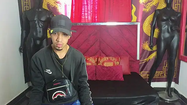 Snapshot of Latin_Duo13 chatting on November 26, 7:37 pm Latin Duo13 online show from November 26, 7:37 pm