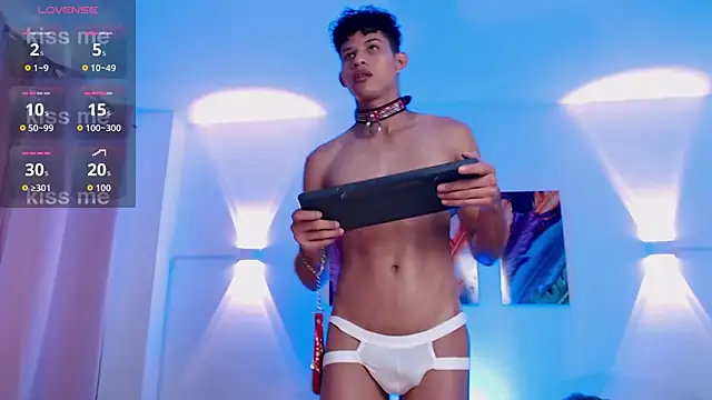 KamiSuarez online show from January 31, 7:56 pm