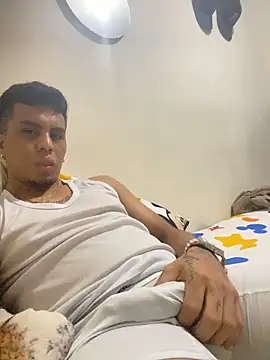 Snapshot of MichaManu7 chatting on November 8, 3:50 am MichaManu7 online show from November 8, 3:50 am