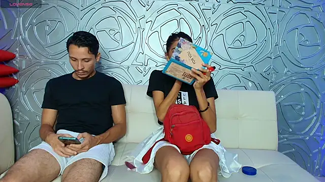 Snapshot of sweetgrap3 chatting on December 15, 1:59 pm sweetgrap3 online show from December 15, 1:59 pm