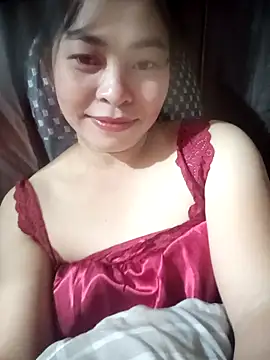 Snapshot of Bamboo-niee123 chatting on December 1, 4:34 pm Bamboo-niee123 online show from December 1, 4:34 pm