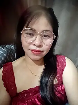 Snapshot of Bamboo-niee123 chatting on December 15, 2:54 pm Bamboo-niee123 online show from December 15, 2:54 pm