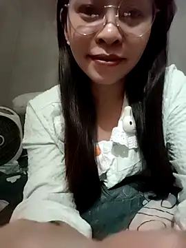 Bamboo-niee123 online show from April 4, 3:42 pm