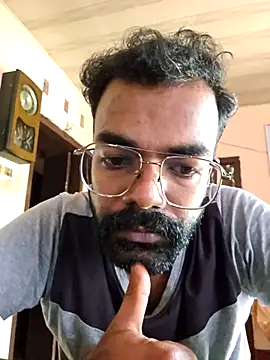 Snapshot of nithinrr chatting on October 28, 5:22 am nithinrr online show from October 28, 5:22 am