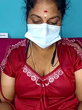 Snapshot of deepikasree143 chatting on October 30, 5:13 pm deepikasree143 online show from October 30, 5:13 pm