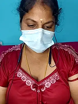 Snapshot of deepikasree143 chatting on November 10, 10:20 pm deepikasree143 online show from November 10, 10:20 pm