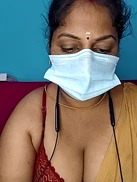 Snapshot of deepikasree143 chatting on December 1, 5:01 am deepikasree143 online show from December 1, 5:01 am