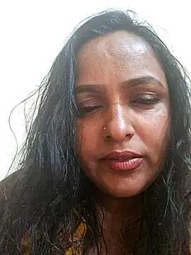 Snapshot of milkyycowww chatting on October 29, 7:43 am milkyycowww online show from October 29, 7:43 am