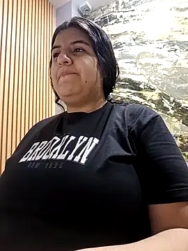 Naaoomii1 online show from October 30, 12:17 pm