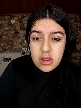 Naaoomii1 online show from November 1, 8:11 pm