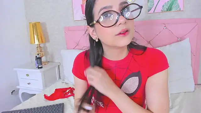 scarlett thompson 7 online show from February 20, 6:26 am